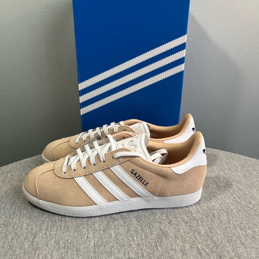 Adidas Classic Gazelle Suede Sneaker Halo Blush Women's Shoe Size 7.5 ID7006 - Picture 5 of 11